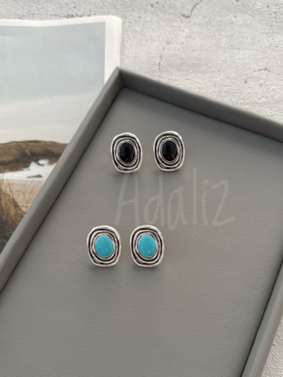 Nagia καρφωτά σκουλαρίκια